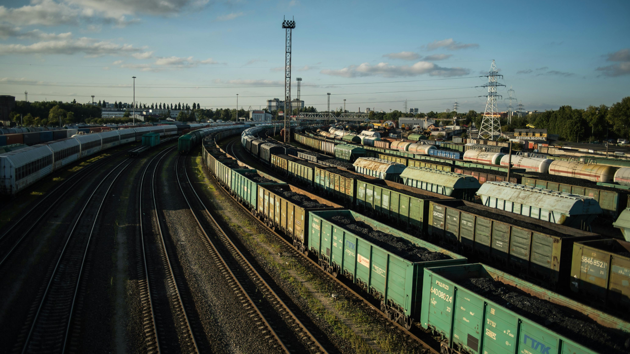 Rail Freight Transport between Europe and Central Asia